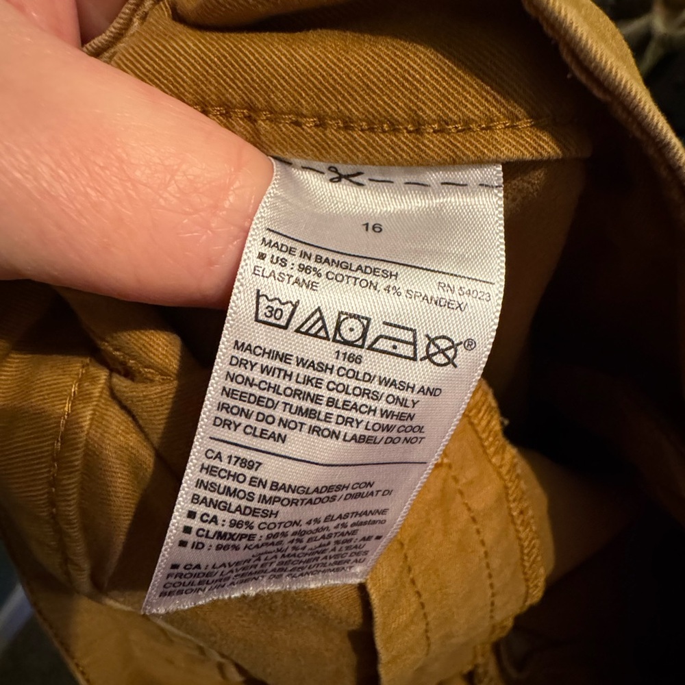 Old Navy pixie pant - Picture 4 of 4